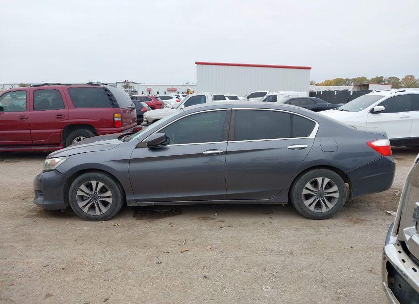 Photo 15 of 2013 Honda Accord LX (VIN 1HGCR2F3XDA214477)