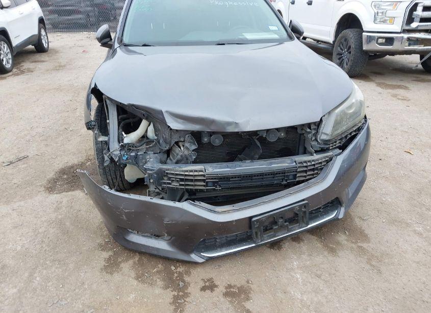 Photo 6 of 2013 Honda Accord LX (VIN 1HGCR2F3XDA214477)