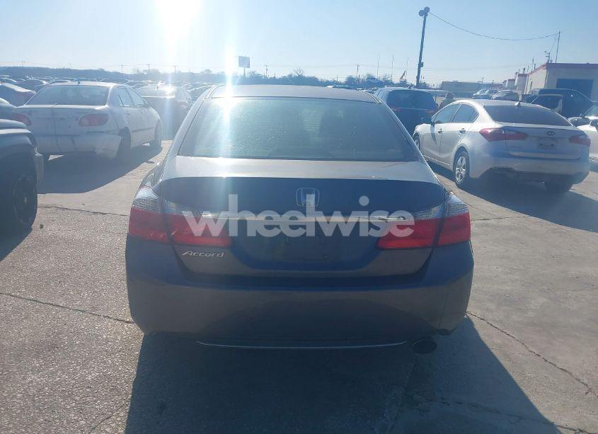 Photo 16 of 2013 Honda Accord LX (VIN 1HGCR2F3XDA236978)