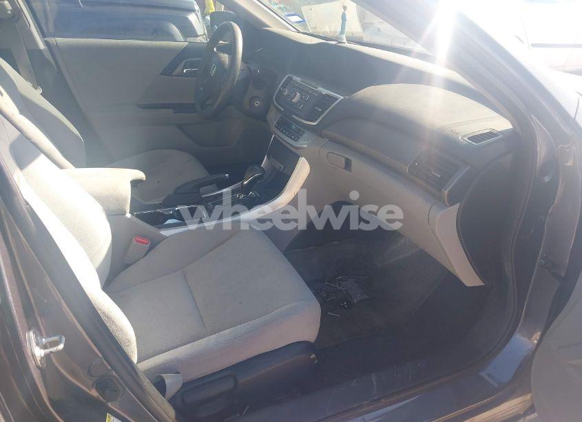 Photo 5 of 2013 Honda Accord LX (VIN 1HGCR2F3XDA236978)