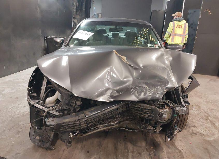 Photo 13 of 2013 Honda Accord LX (VIN 1HGCR2F3XDA257409)