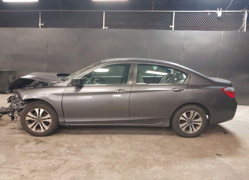 Photo 15 of 2013 Honda Accord LX (VIN 1HGCR2F3XDA257409)