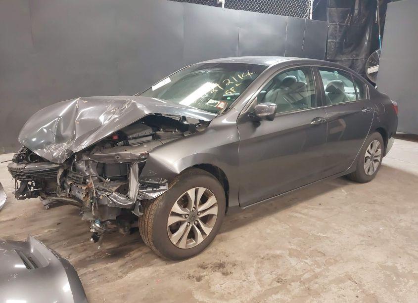 Photo 2 of 2013 Honda Accord LX (VIN 1HGCR2F3XDA257409)