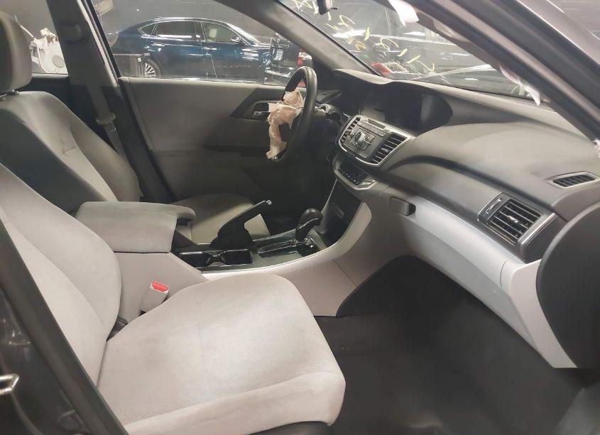 Photo 5 of 2013 Honda Accord LX (VIN 1HGCR2F3XDA257409)