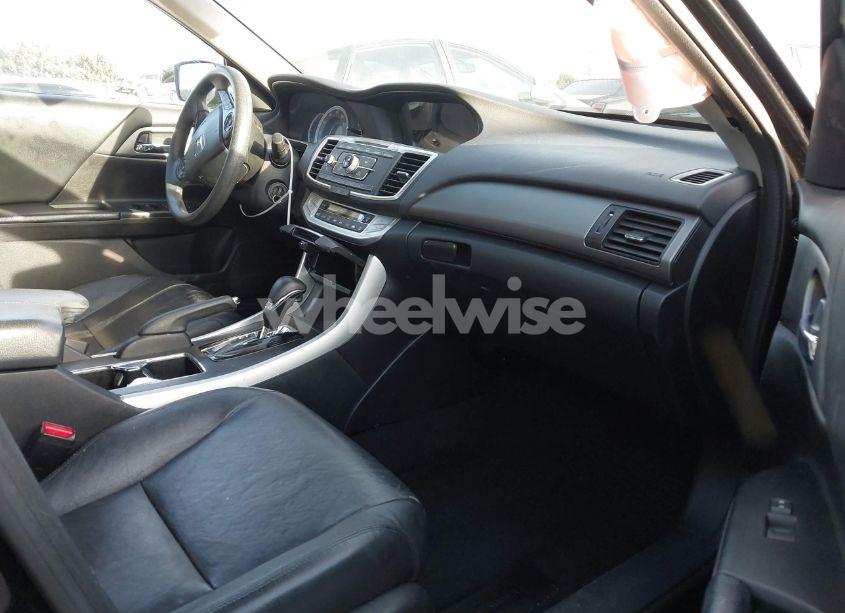 Photo 5 of 2014 Honda Accord LX (VIN 1HGCR2F3XEA013969)