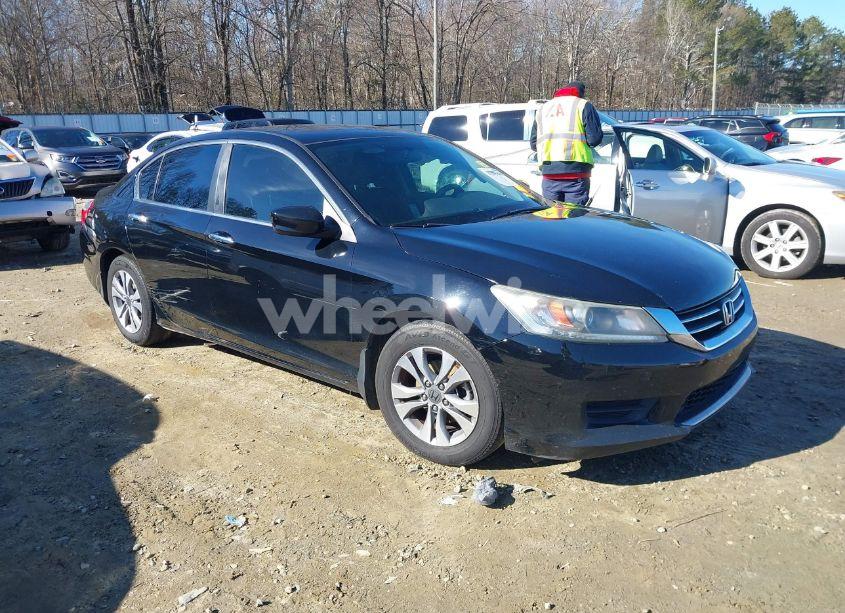 2014 Honda Accord LX (VIN 1HGCR2F3XEA020744) main photo