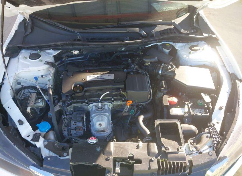 Photo 10 of 2014 Honda Accord LX (VIN 1HGCR2F3XEA021800)
