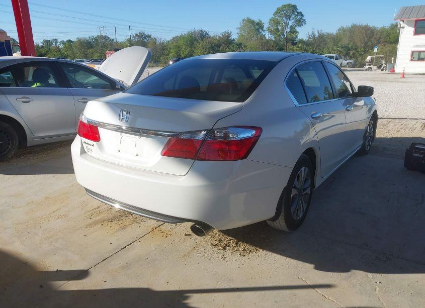 Photo 4 of 2014 Honda Accord LX (VIN 1HGCR2F3XEA021800)