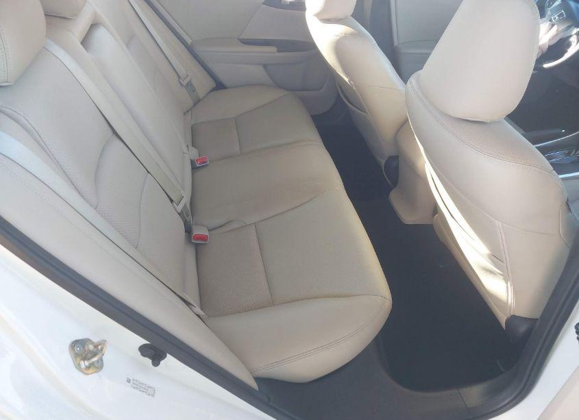 Photo 8 of 2014 Honda Accord LX (VIN 1HGCR2F3XEA021800)