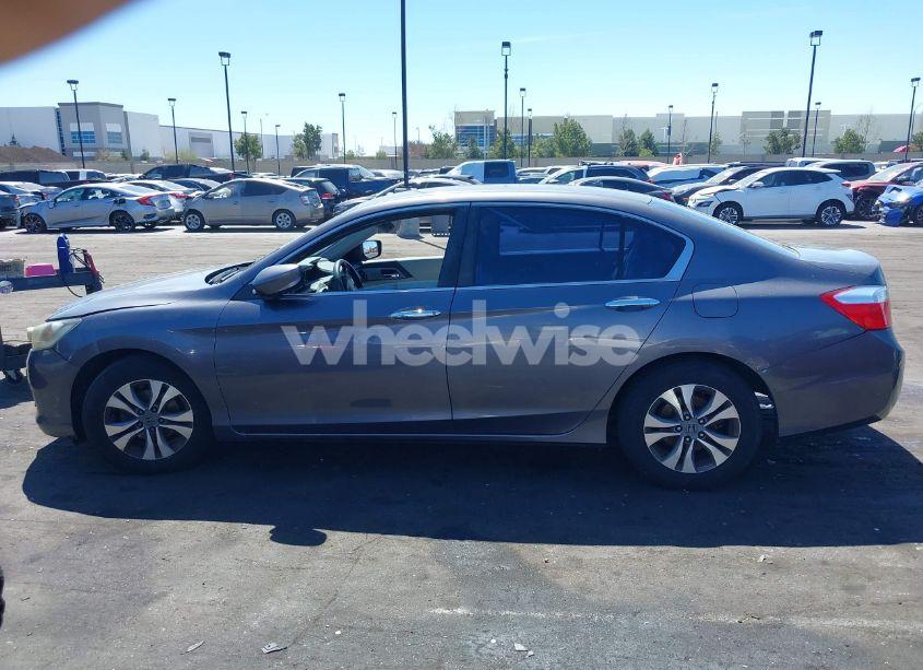 Photo 14 of 2014 Honda Accord LX (VIN 1HGCR2F3XEA026267)