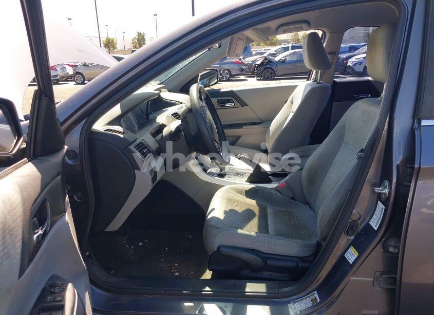 Photo 5 of 2014 Honda Accord LX (VIN 1HGCR2F3XEA026267)