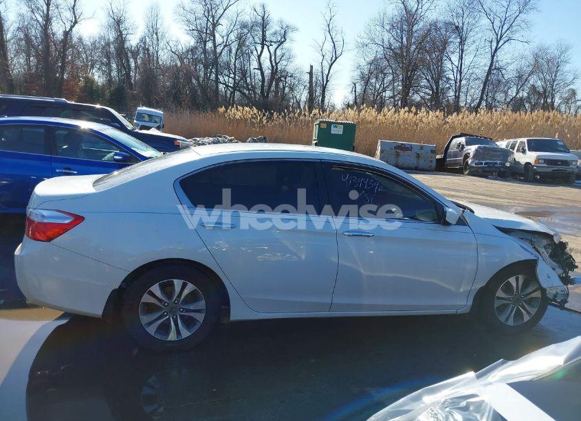 Photo 13 of 2014 Honda Accord LX (VIN 1HGCR2F3XEA055655)