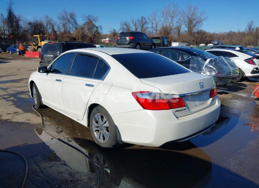 Photo 3 of 2014 Honda Accord LX (VIN 1HGCR2F3XEA055655)