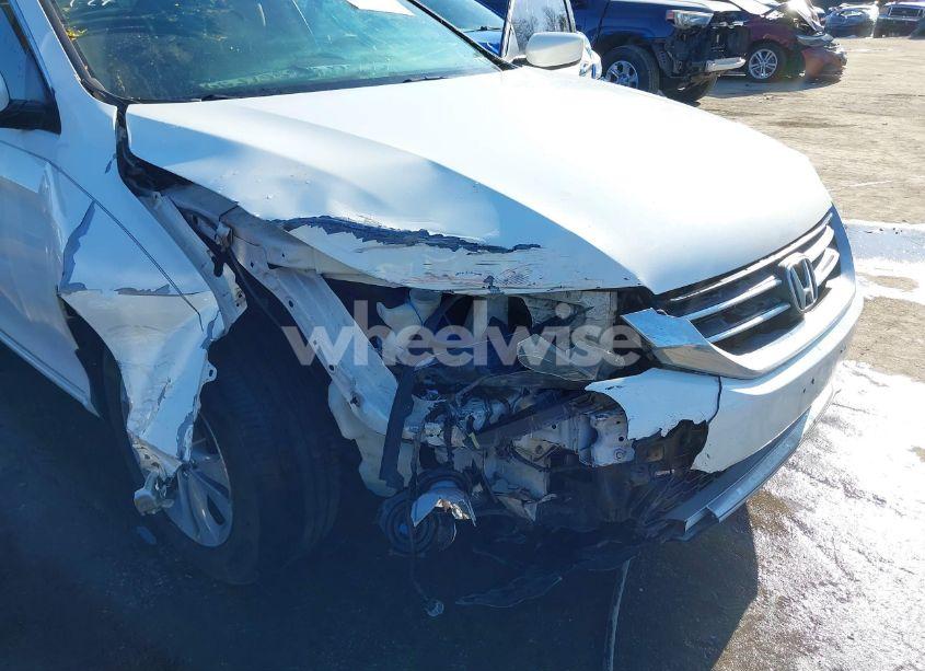 Photo 6 of 2014 Honda Accord LX (VIN 1HGCR2F3XEA055655)