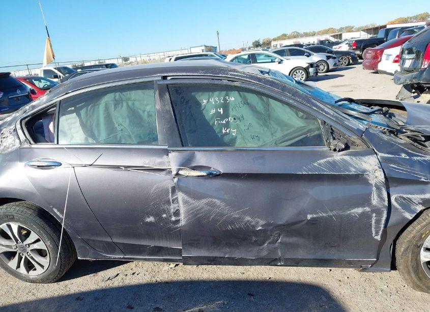 Photo 12 of 2014 Honda Accord LX (VIN 1HGCR2F3XEA056417)