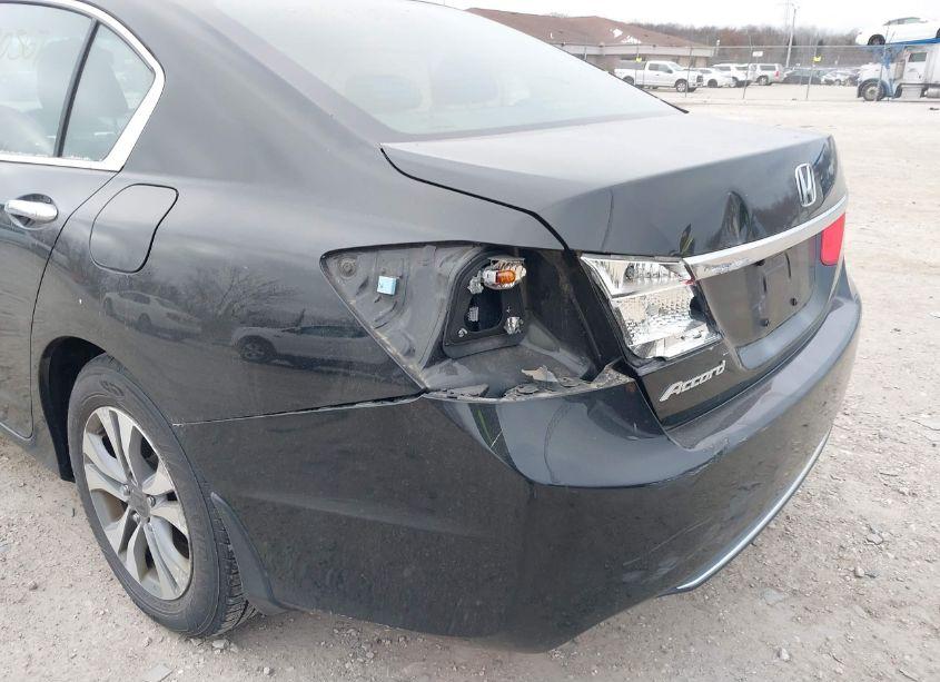 Photo 6 of 2014 Honda Accord LX (VIN 1HGCR2F3XEA098652)