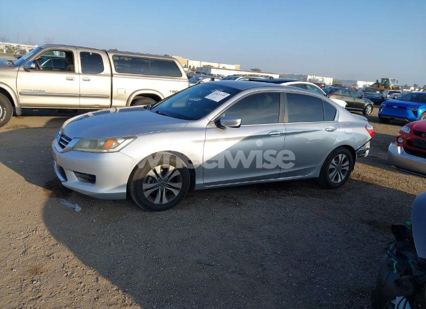 Photo 15 of 2014 Honda Accord LX (VIN 1HGCR2F3XEA117832)