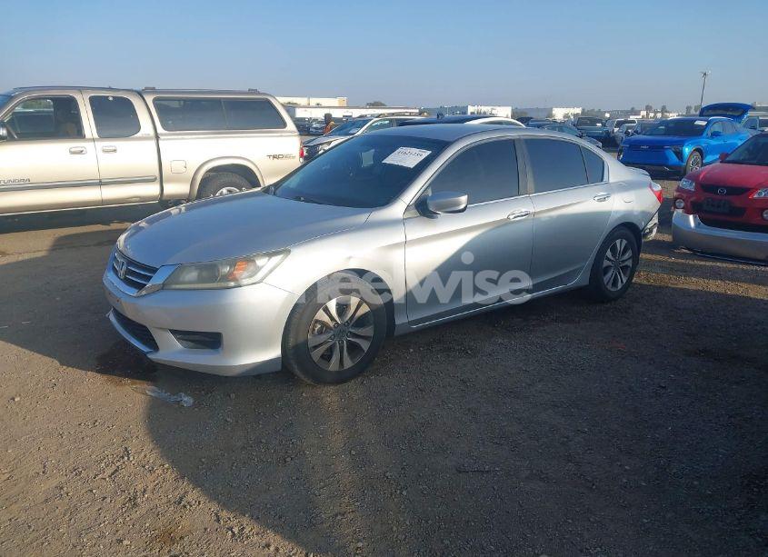 Photo 2 of 2014 Honda Accord LX (VIN 1HGCR2F3XEA117832)