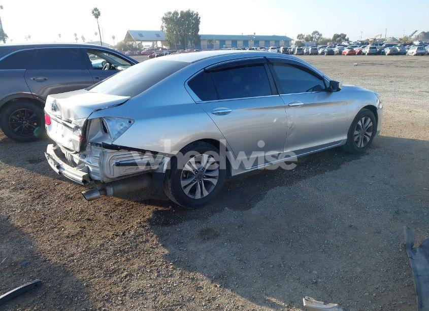 Photo 4 of 2014 Honda Accord LX (VIN 1HGCR2F3XEA117832)