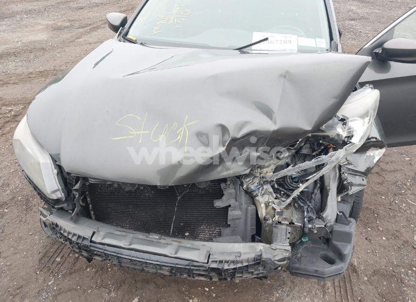 Photo 6 of 2014 Honda Accord LX (VIN 1HGCR2F3XEA127213)