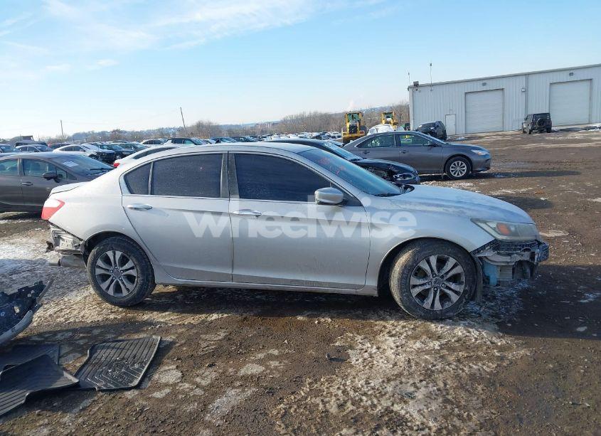 Photo 14 of 2014 Honda Accord LX (VIN 1HGCR2F3XEA152614)