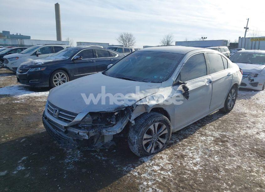 Photo 2 of 2014 Honda Accord LX (VIN 1HGCR2F3XEA152614)