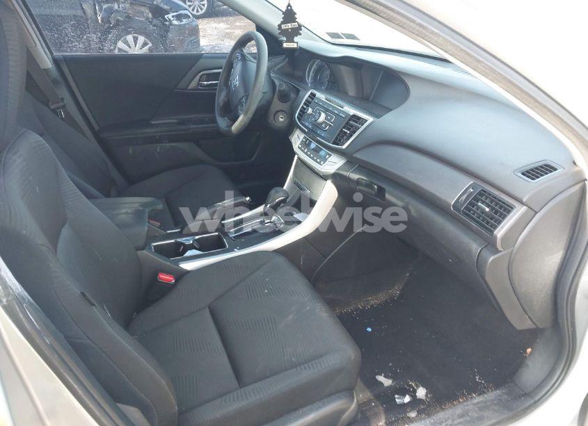 Photo 5 of 2014 Honda Accord LX (VIN 1HGCR2F3XEA152614)
