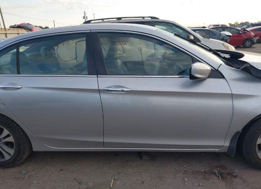 Photo 13 of 2014 Honda Accord LX (VIN 1HGCR2F3XEA164018)