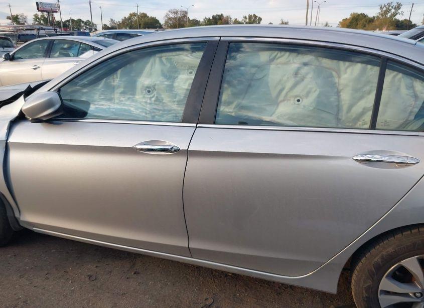 Photo 14 of 2014 Honda Accord LX (VIN 1HGCR2F3XEA164018)