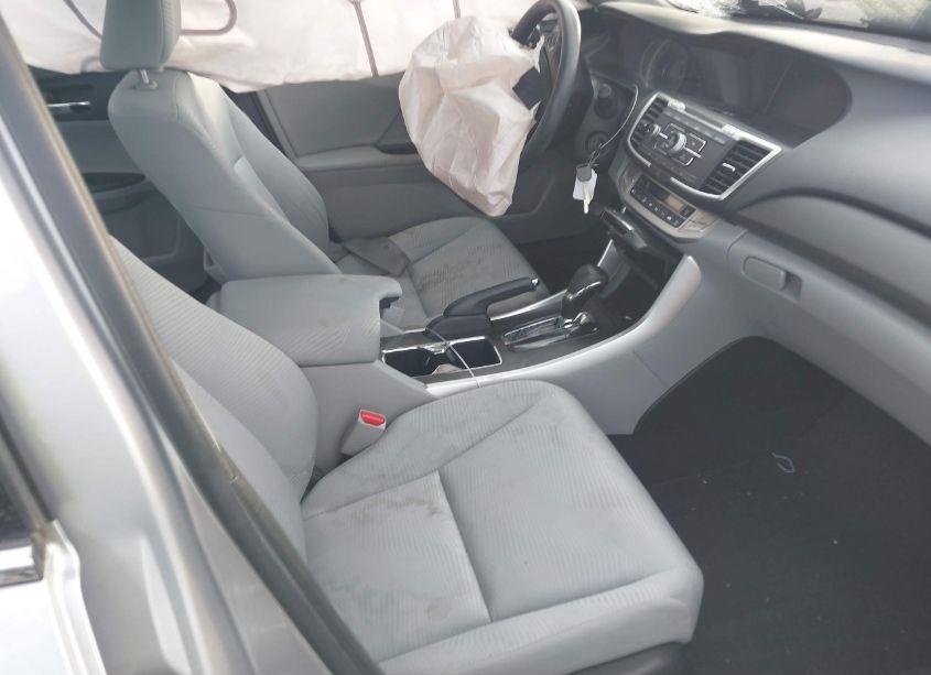 Photo 5 of 2014 Honda Accord LX (VIN 1HGCR2F3XEA164018)