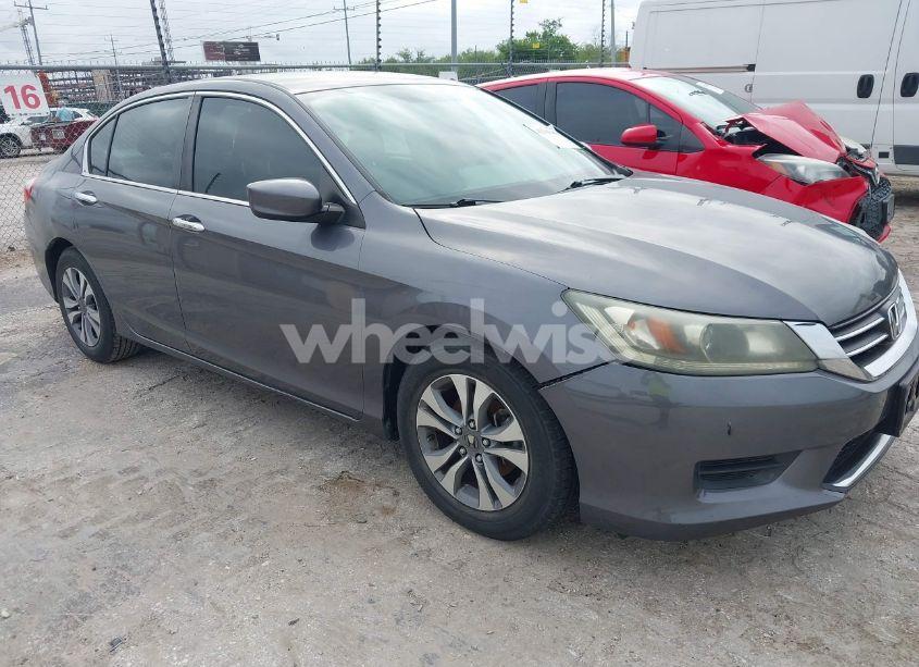 2014 Honda Accord LX (VIN 1HGCR2F3XEA168909) main photo
