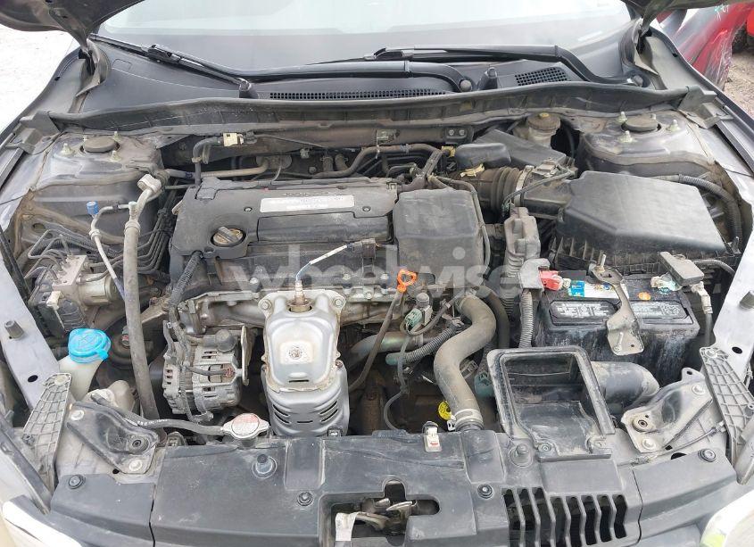 Photo 10 of 2014 Honda Accord LX (VIN 1HGCR2F3XEA168909)