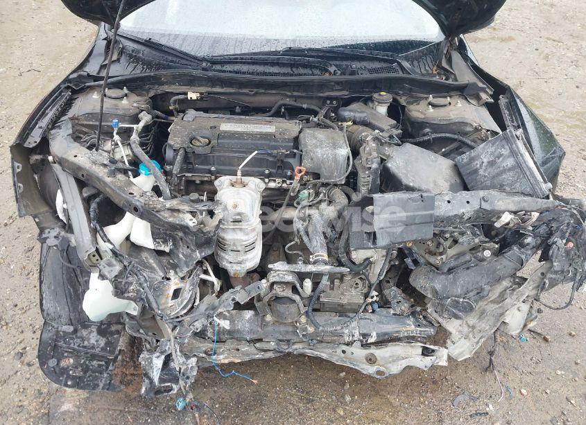 Photo 10 of 2014 Honda Accord LX (VIN 1HGCR2F3XEA217168)