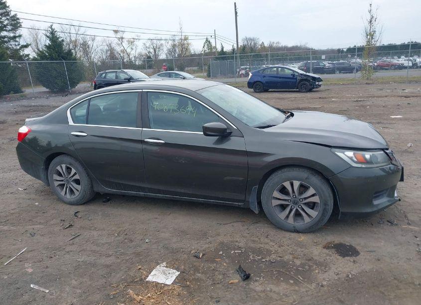 Photo 13 of 2014 Honda Accord LX (VIN 1HGCR2F3XEA225285)