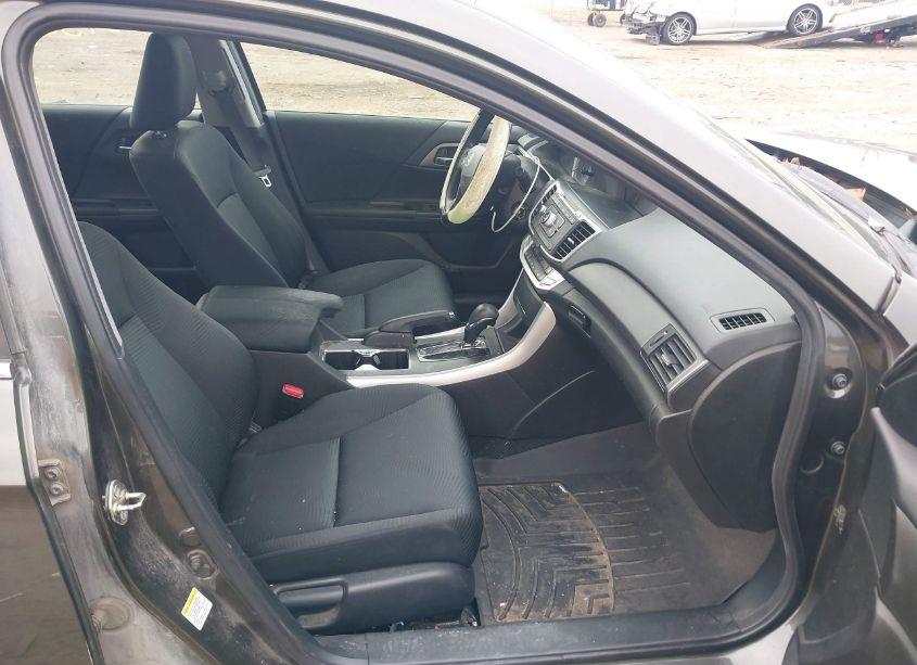 Photo 5 of 2014 Honda Accord LX (VIN 1HGCR2F3XEA225285)