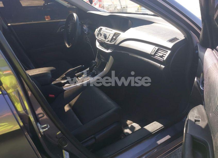 Photo 5 of 2014 Honda Accord LX (VIN 1HGCR2F3XEA307162)