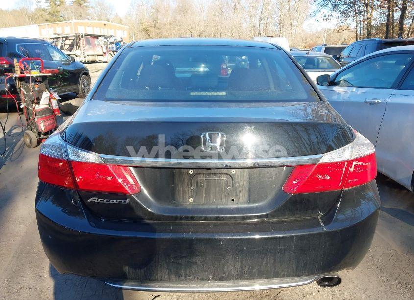 Photo 16 of 2015 Honda Accord LX (VIN 1HGCR2F3XFA005114)