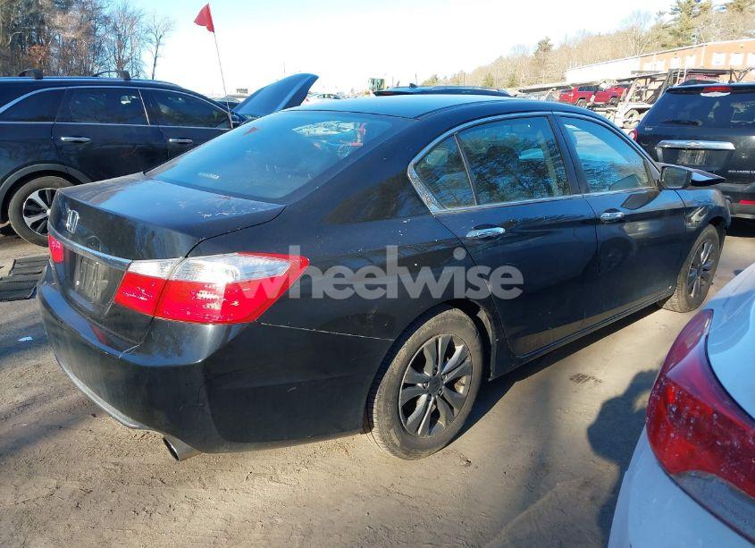 Photo 4 of 2015 Honda Accord LX (VIN 1HGCR2F3XFA005114)