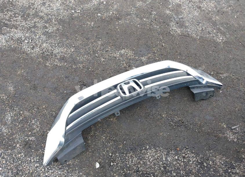 Photo 12 of 2015 Honda Accord LX (VIN 1HGCR2F3XFA006988)