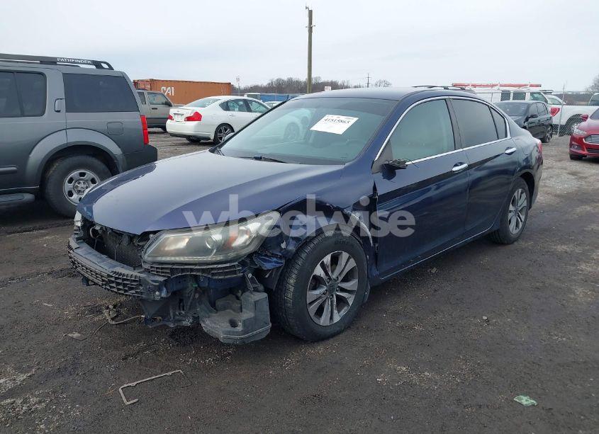 Photo 2 of 2015 Honda Accord LX (VIN 1HGCR2F3XFA006988)