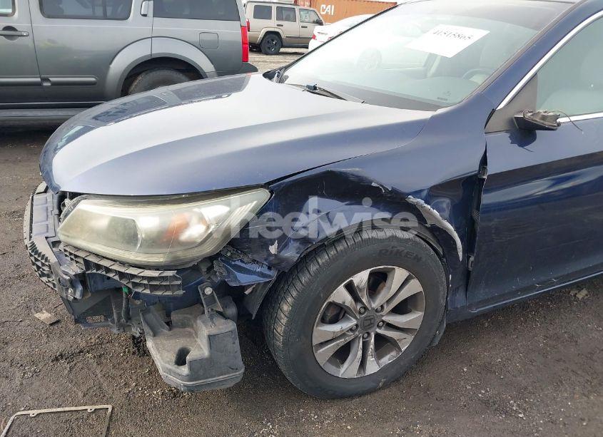Photo 6 of 2015 Honda Accord LX (VIN 1HGCR2F3XFA006988)