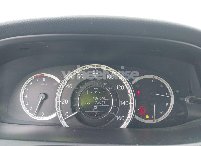 Photo 7 of 2015 Honda Accord LX (VIN 1HGCR2F3XFA006988)