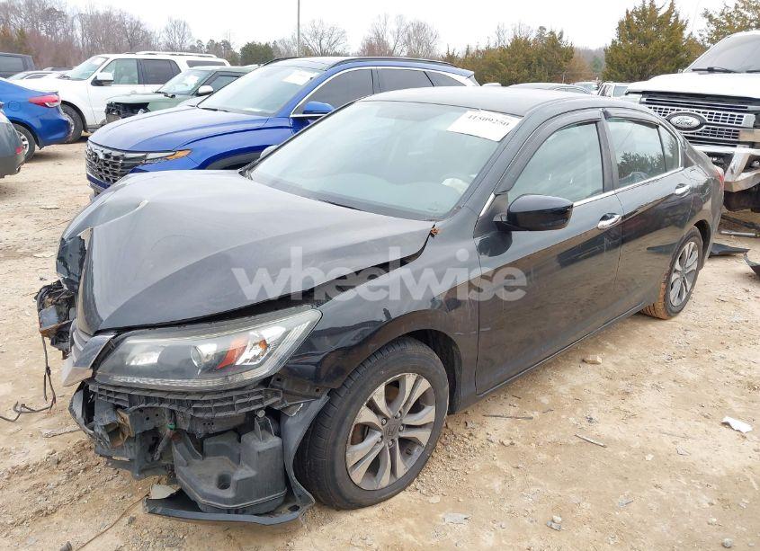 Photo 2 of 2015 Honda Accord LX (VIN 1HGCR2F3XFA034872)