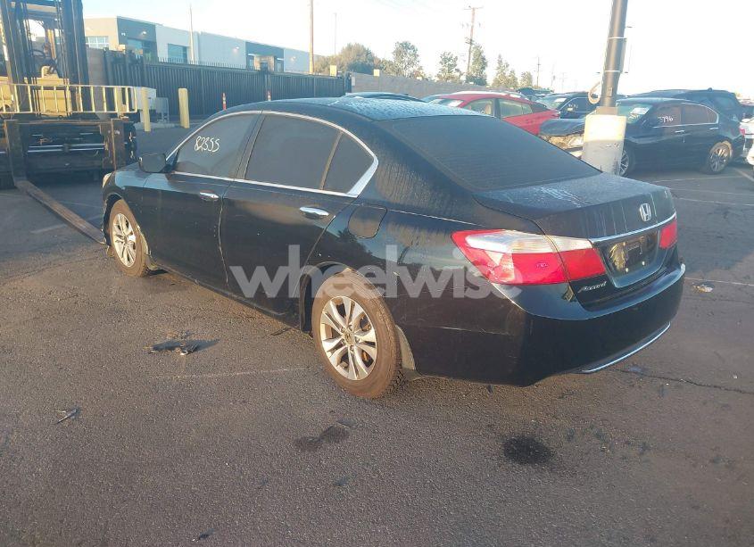 Photo 3 of 2015 Honda Accord LX (VIN 1HGCR2F3XFA041031)