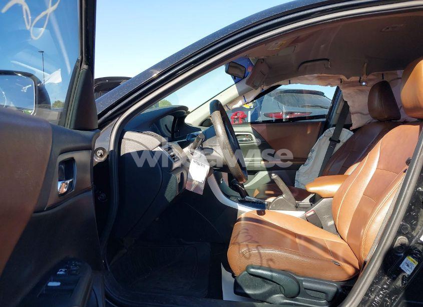 Photo 5 of 2015 Honda Accord LX (VIN 1HGCR2F3XFA041031)