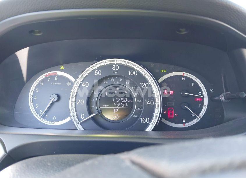 Photo 7 of 2015 Honda Accord LX (VIN 1HGCR2F3XFA041031)