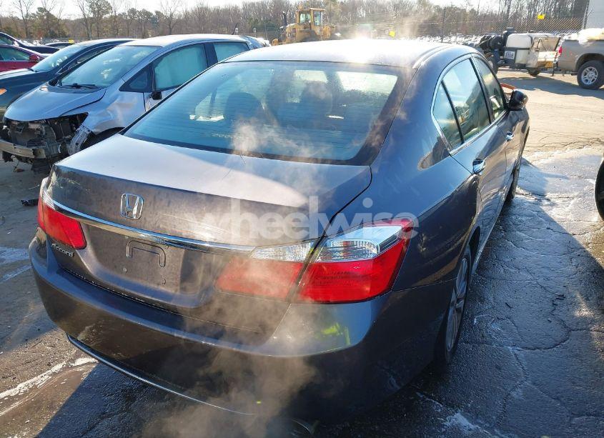 Photo 16 of 2015 Honda Accord LX (VIN 1HGCR2F3XFA067872)