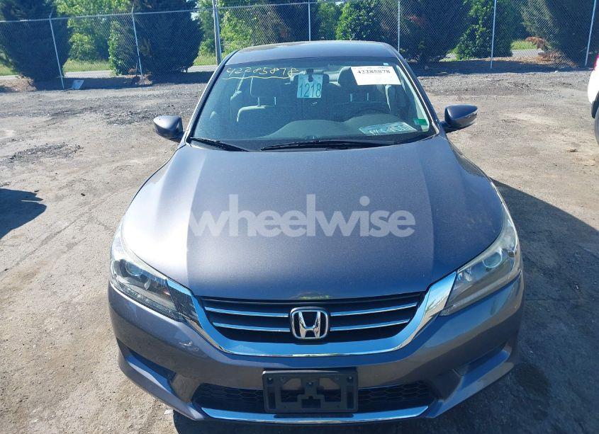 Photo 12 of 2015 Honda Accord LX (VIN 1HGCR2F3XFA081285)