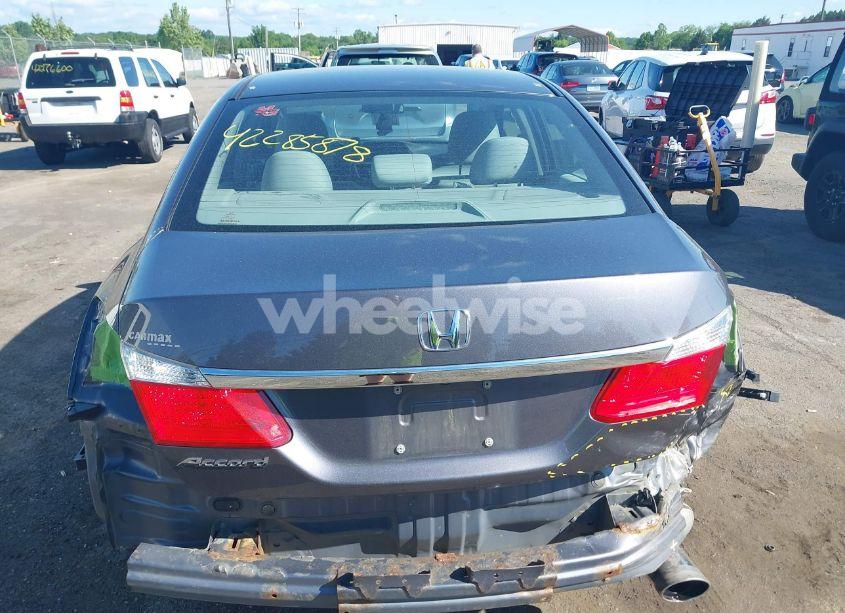 Photo 16 of 2015 Honda Accord LX (VIN 1HGCR2F3XFA081285)