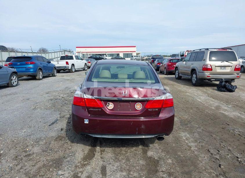 Photo 16 of 2015 Honda Accord LX (VIN 1HGCR2F3XFA124393)